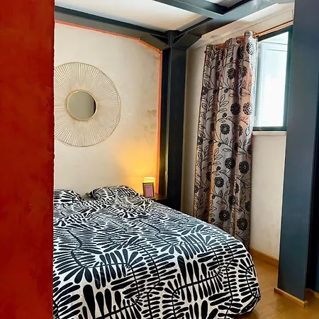 Cozy In The Center * リスボン